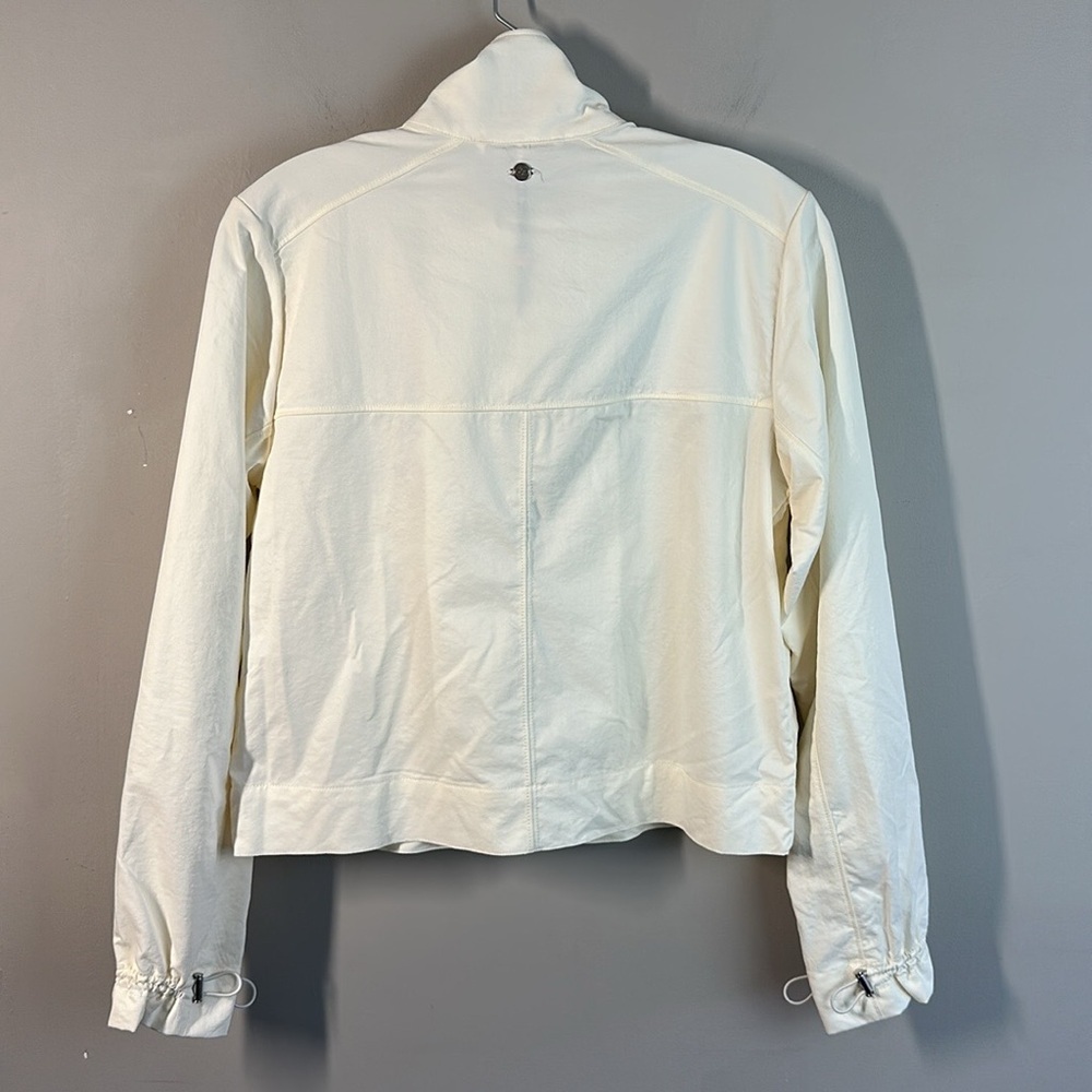 NWT Calia Womens Twill Cargo Jacket Ivory Size XS Mock Neck Athleisure Gym Zip - Picture 4 of 16
